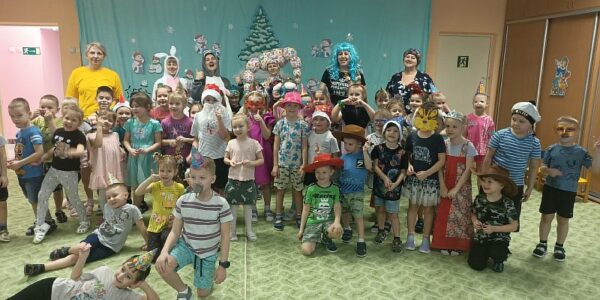12 января в нашем детском саду прошли «Рождественские колядки»